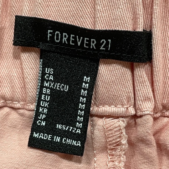 Forever 21 Women’s Pink Cargo Pants - Picture 11 of 11